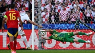 2024年06月16日 欧洲杯-西班牙3-0克罗地亚暂居B组第1 亚马尔助攻罗德里争议黄点